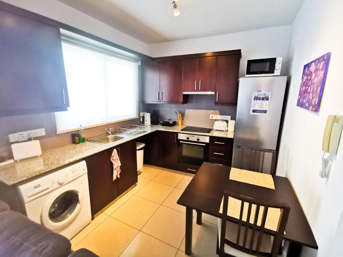 לרנקה Promenade Breeze City Apartment מראה חיצוני תמונה